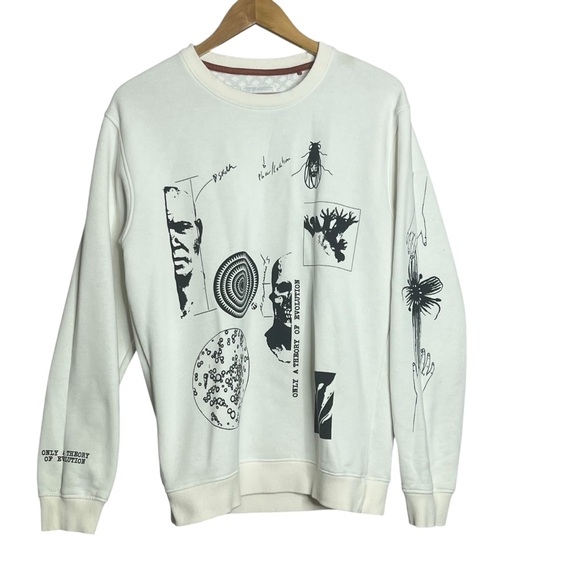 Denim and Flower Ricky Singh Bees Skulls - Picture 1 of 6